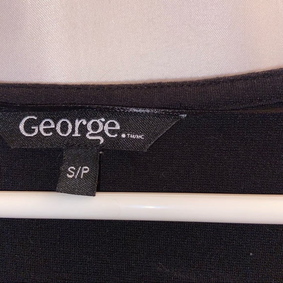 Little black dress with wrap top with half sleeves size small - Picture 3 of 5